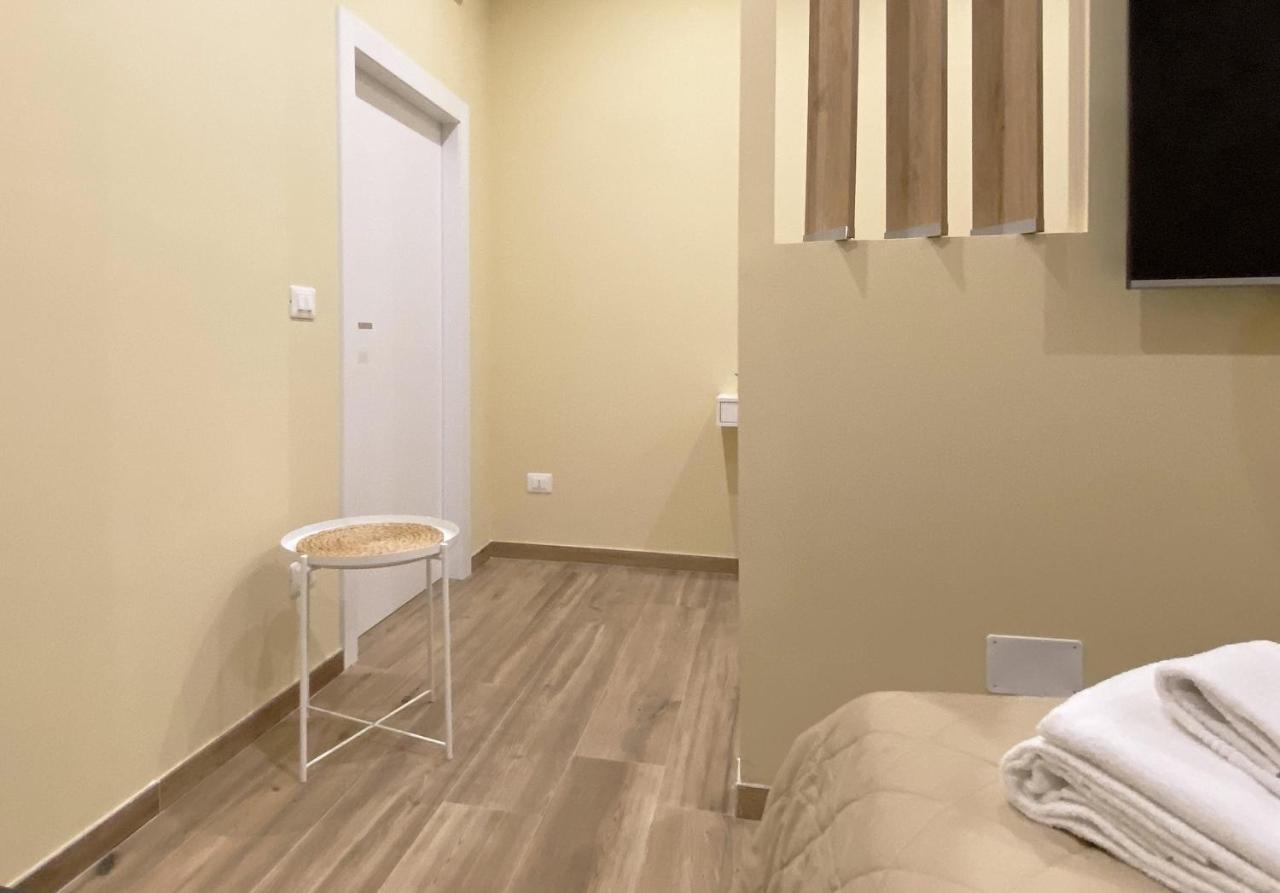Sami B&B And Holidays Home Таранто Экстерьер фото